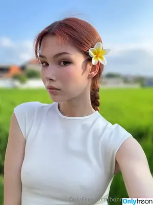 bonniepetitexo / bonniepetites nude photo #0028