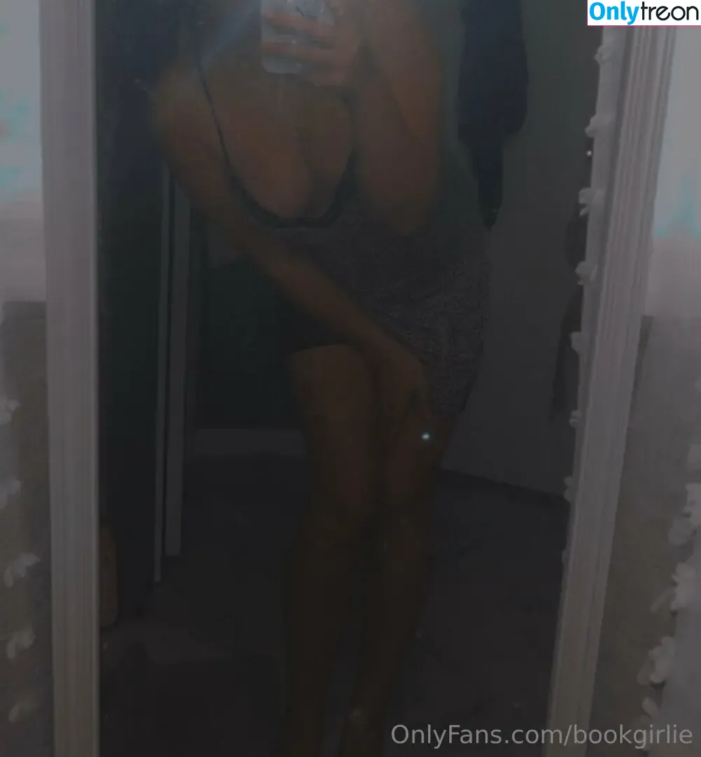 bookgirlie nude photo #0007 (lostin_fictional_world)