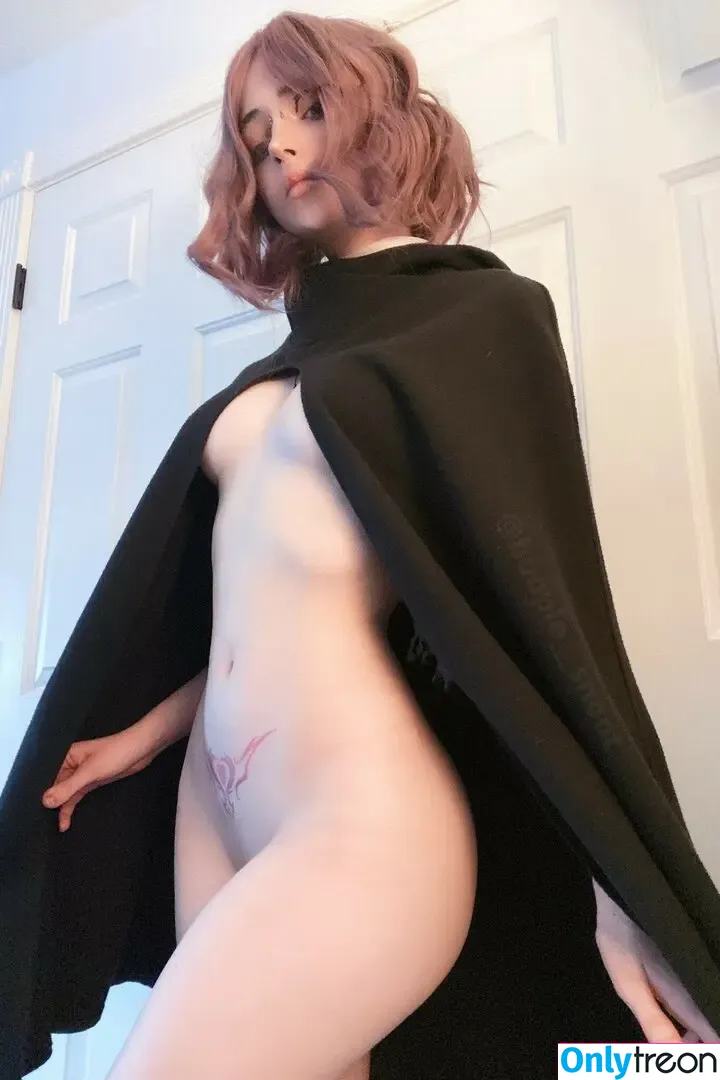 Booplesnoot nude photo #0003 (Alice / Mizuki / boople__snoot)