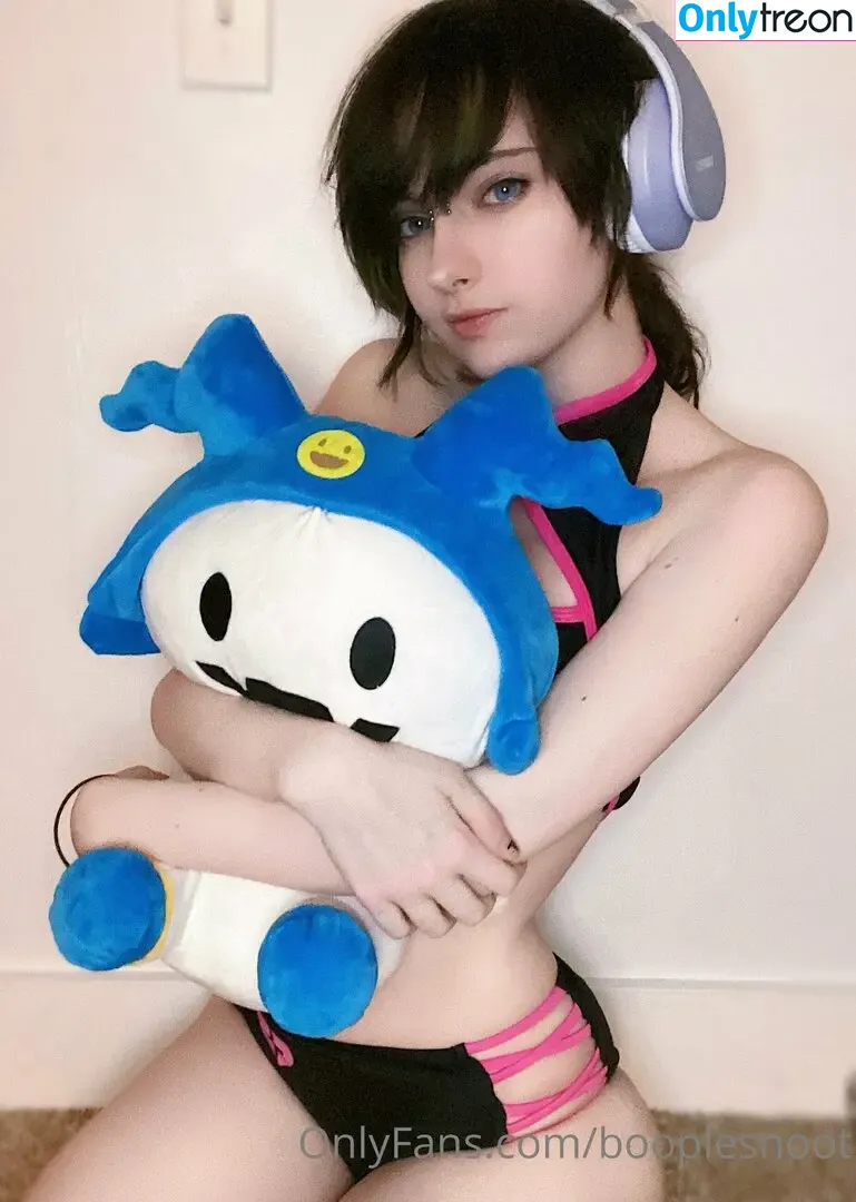 Booplesnoot nude photo #0037 (Alice / Mizuki / boople__snoot)