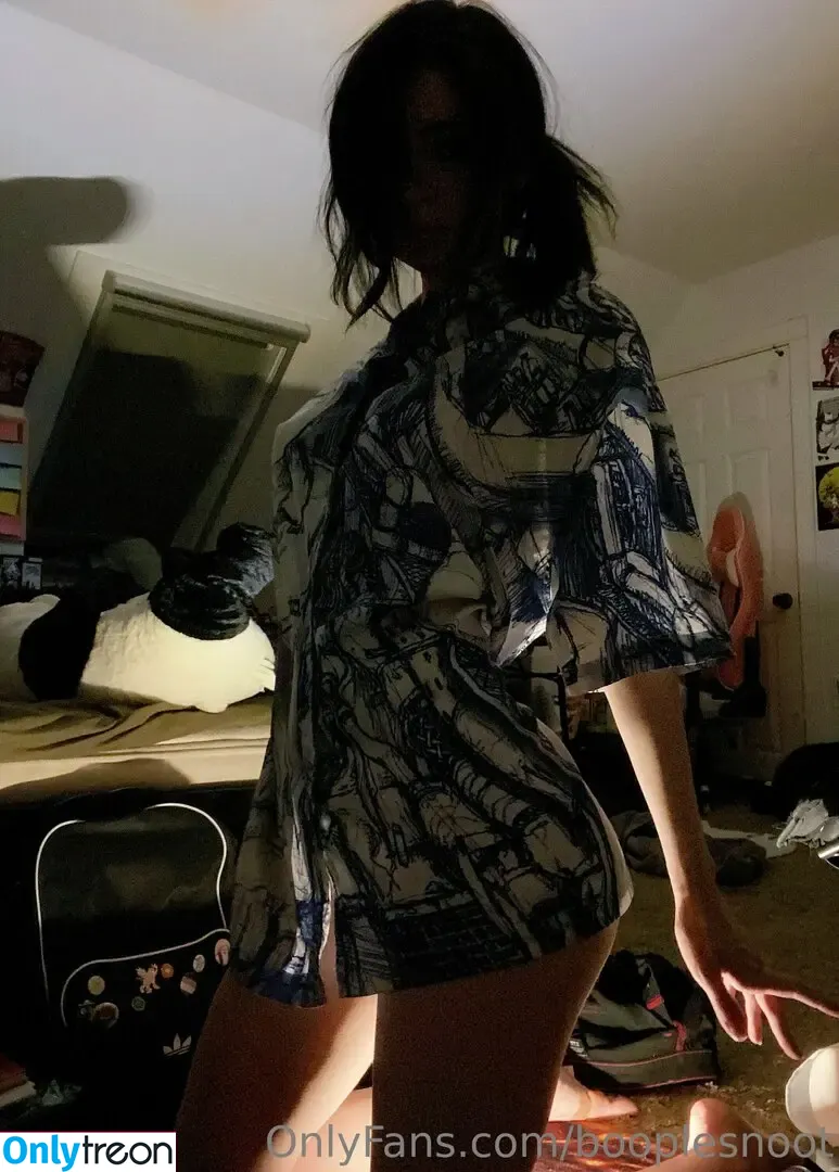 Booplesnoot nude photo #0219 (Alice / Mizuki / boople__snoot)
