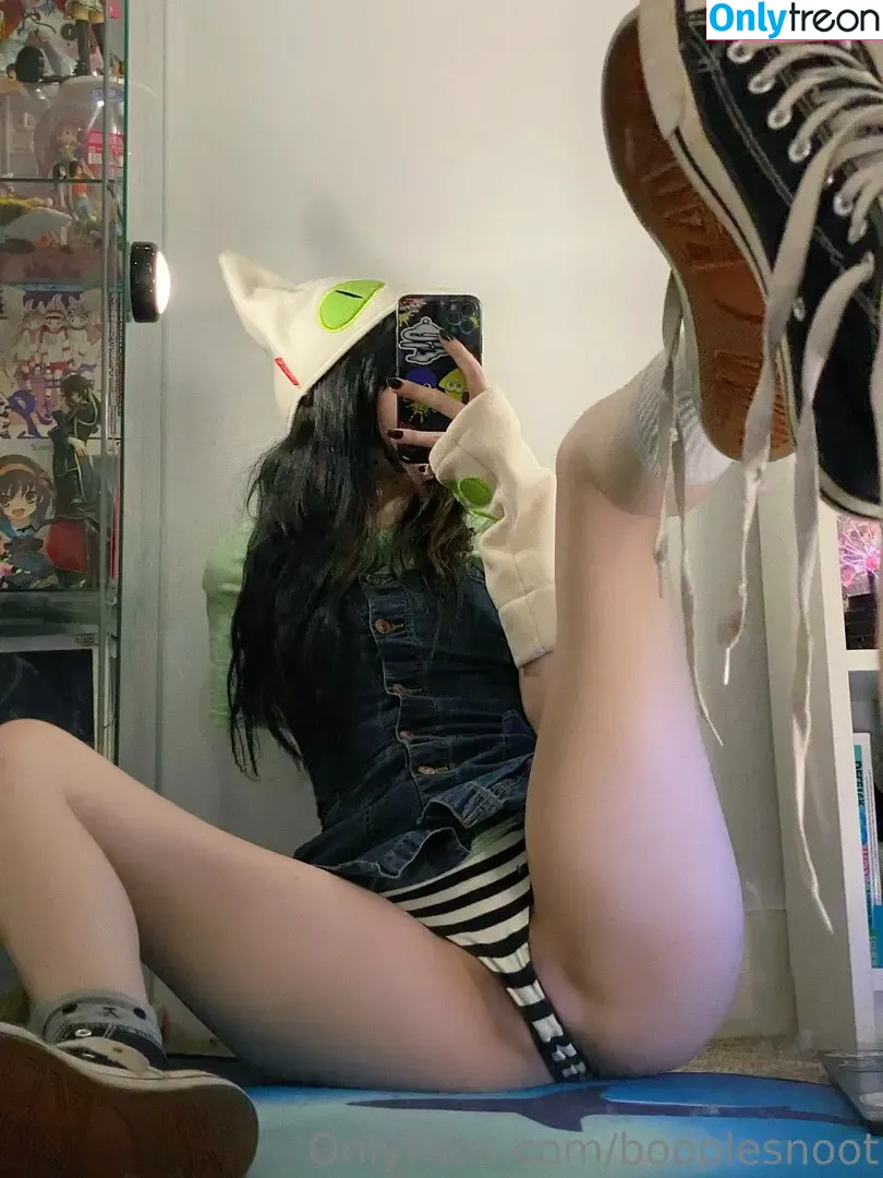 Booplesnoot nude photo #0531 (boople__snoot)