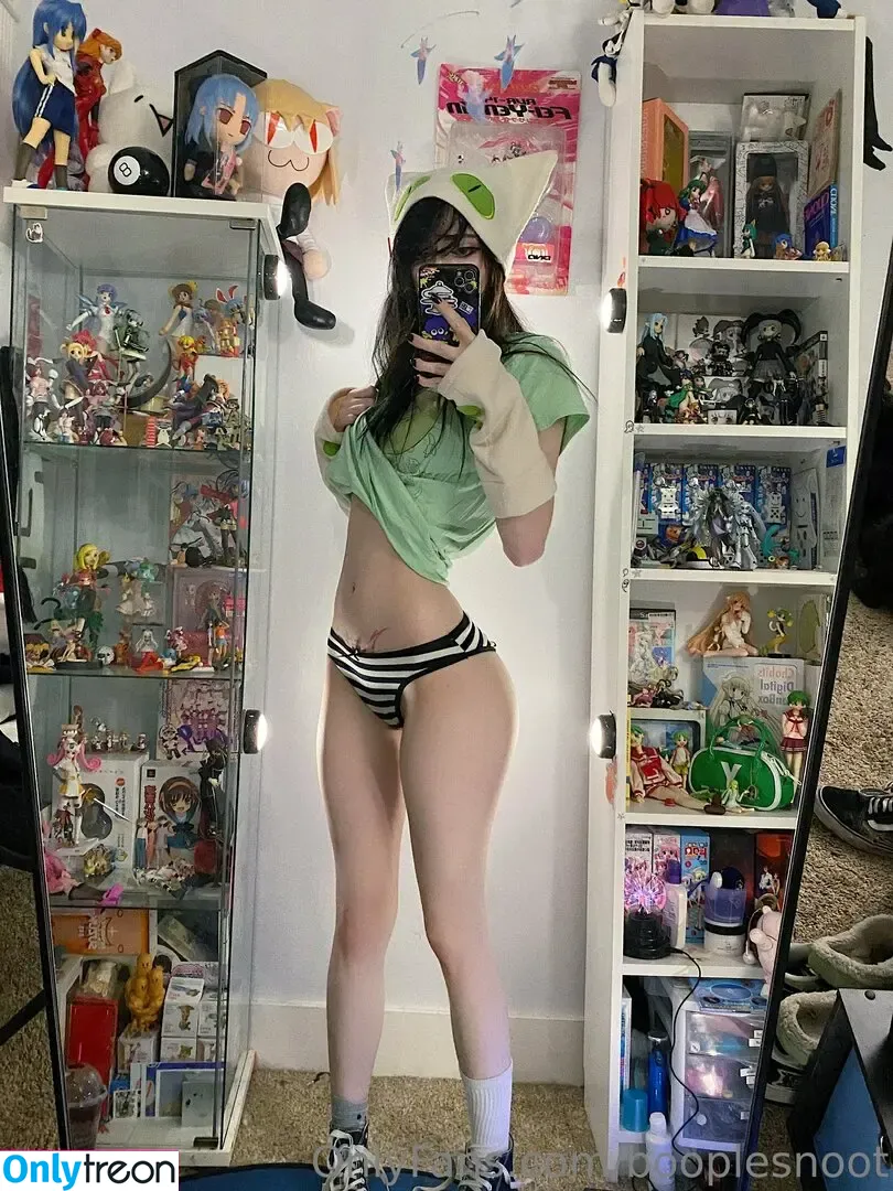 Booplesnoot nude photo #0539 (boople__snoot)