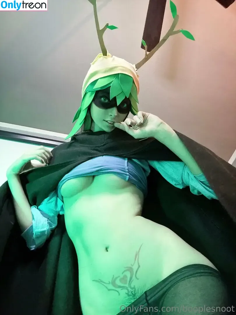Booplesnoot nude photo #0967 (Alice / Mizuki / boople__snoot)