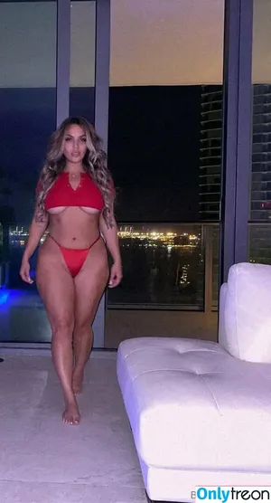 bootyqueenbae / araqueenbae nude photo #0003