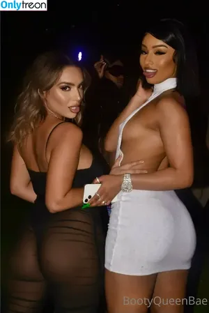 bootyqueenbae / araqueenbae nude photo #0055