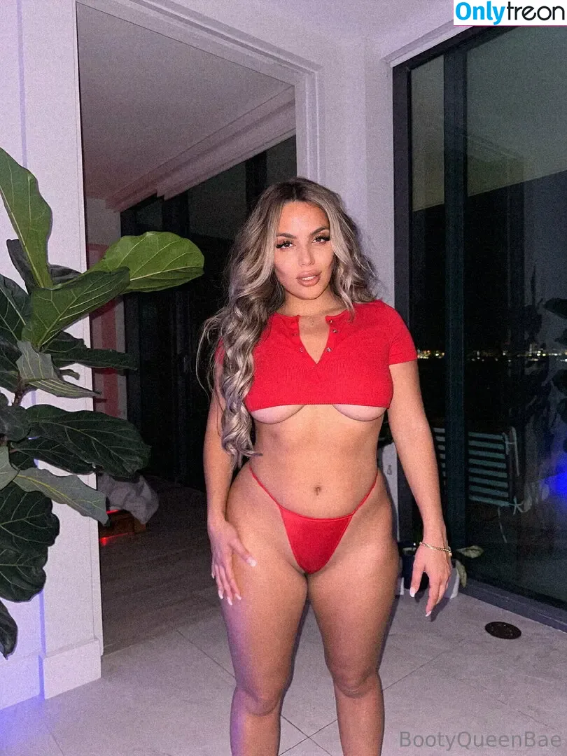 bootyqueenbae nude photo #0004 (araqueenbae)
