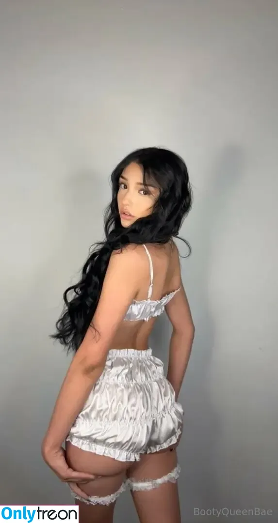 bootyqueenbae nude photo #0062 (araqueenbae)