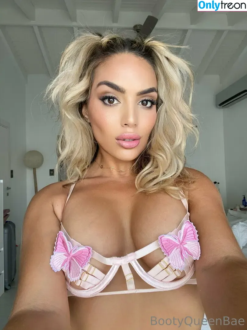 bootyqueenbae nude photo #0184 (araqueenbae)