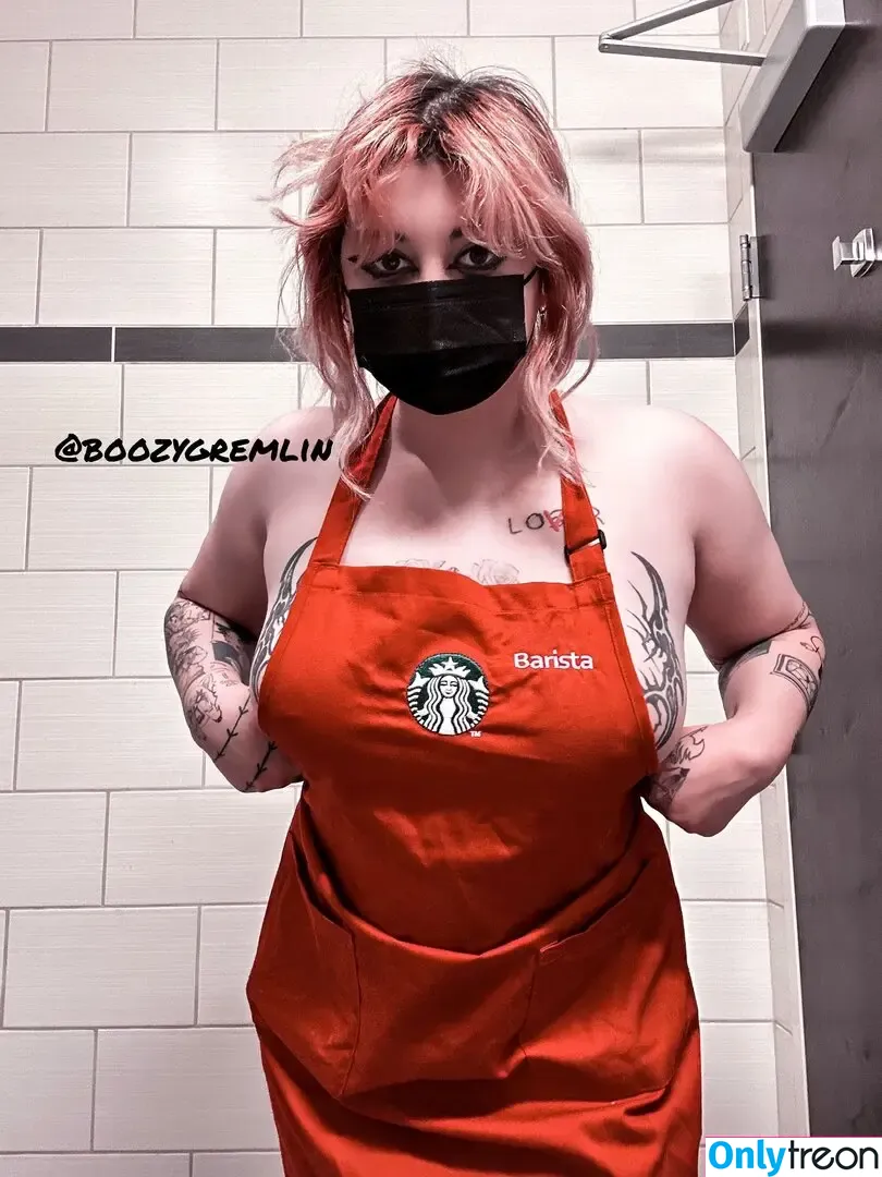BoozyGremlinx nude photo #0035 (boozy.gremlin)