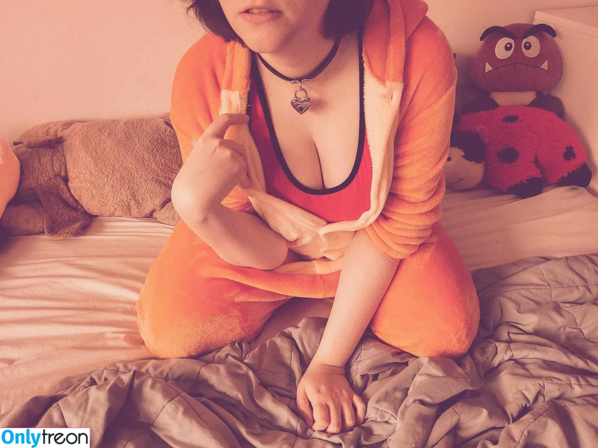 BoringKate nude photo #0020 (BoringNerdyKate / theboringkate)