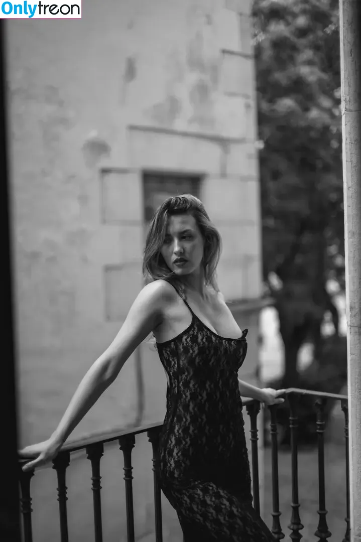 Boudoir nude photo #0088 (Boudoir)