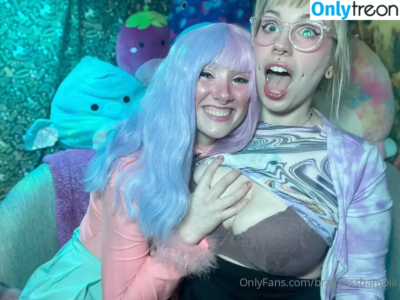 brainlessss nude photo #0009 (brainlessss)