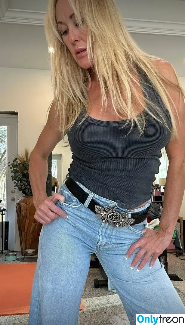 Brandi Love nude photo #2129 (brandi_love / brandilove_fan / vids)