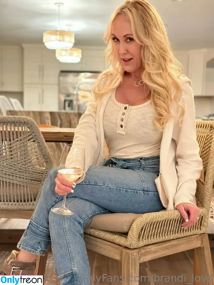 Brandi Love nude photo #2288 (brandi_love / brandilove_fan / vids)