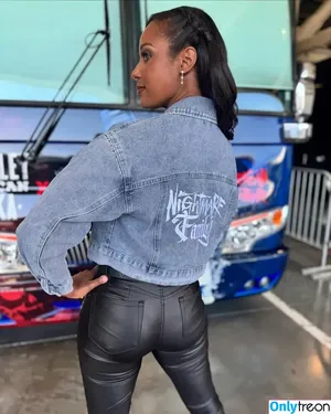 Brandi Rhodes / thebrandirhodes nude photo #0440