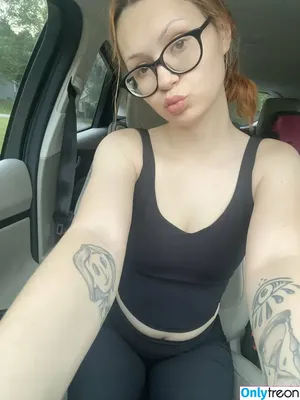 BrattJade / jadexkies nude photo #0010