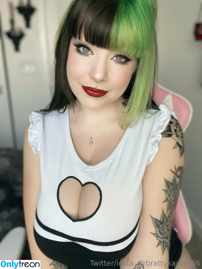 Brattykayla666 nude photo #0355 (Brattykayla666)