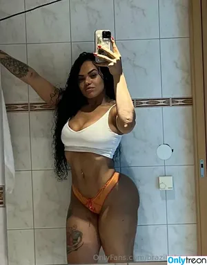 Brazilianbeautye / braziliabeautye / brazilianbeautybycamilla nude photo #0004