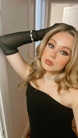 Brec Bassinger / brec_bassinger / brecbassinger nude photo #0027