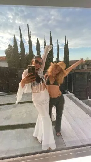 Brec Bassinger / brec_bassinger / brecbassinger nude photo #0093