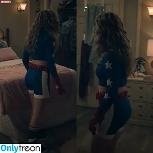 Brec Bassinger / brec_bassinger / brecbassinger nude photo #0528