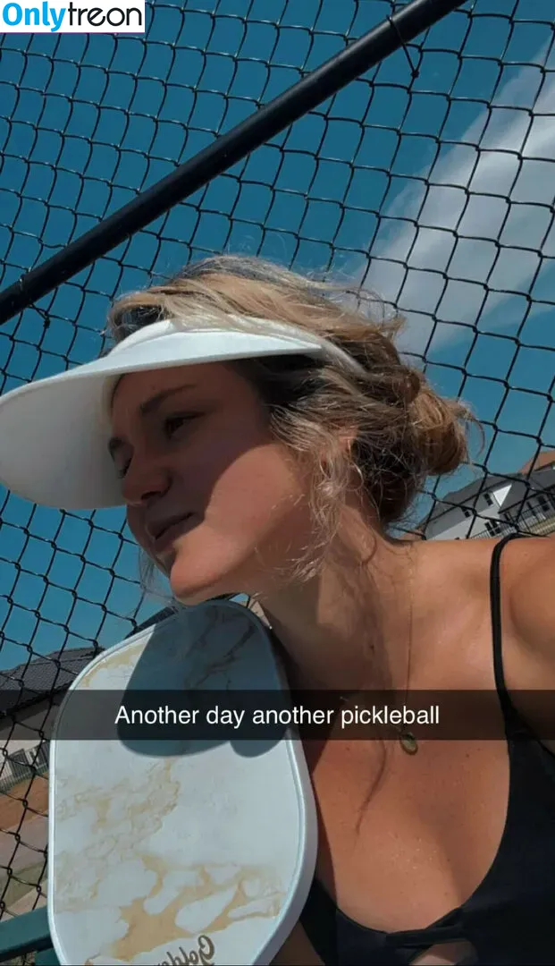 Brec Bassinger nude photo #0080 (brec_bassinger / brecbassinger)