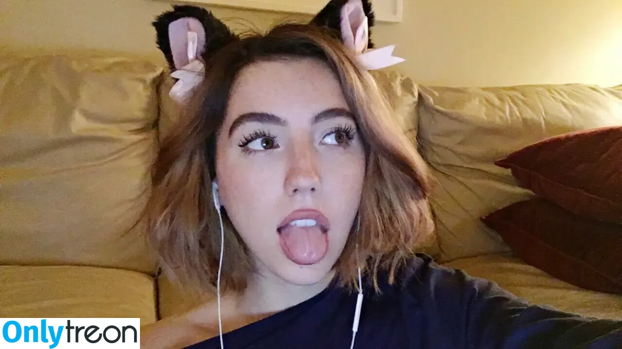 breebunn nude photo #0398 (bunnbree)