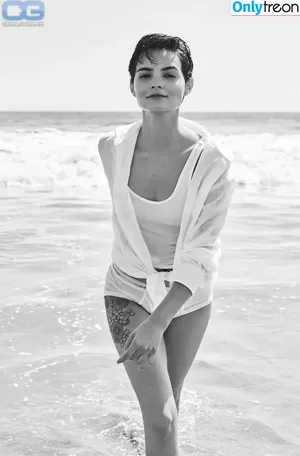 Brianna Hildebrand / briannahilde nude photo #0058