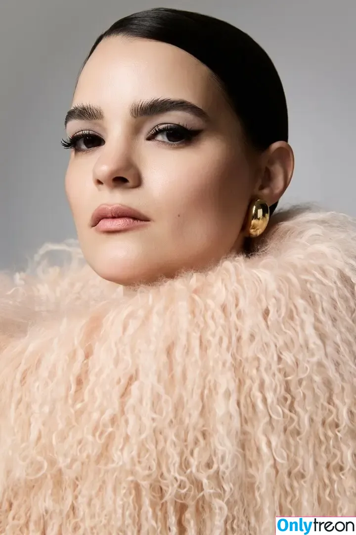 Brianna Hildebrand nude photo #0044 (briannahilde)