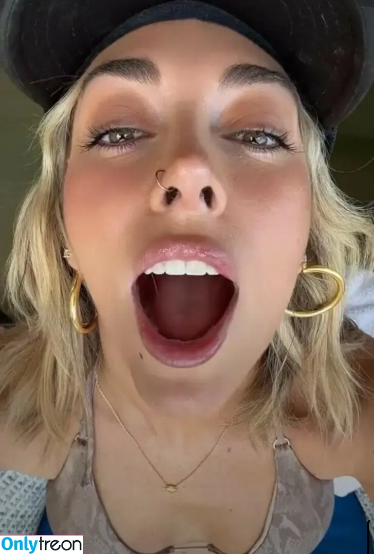 Brianna Lapaglia nude photo #0012 (briannalapaglia)