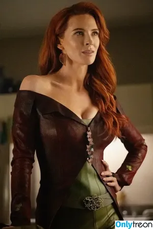 Bridget Regan / BridgetRegan nude photo #0208