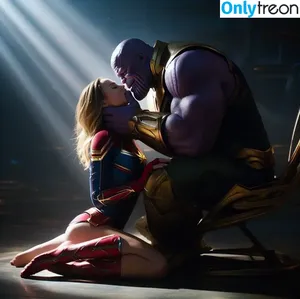 Brie Larson / brielarson nude photo #0733