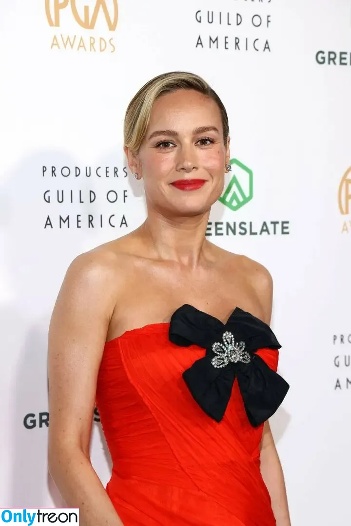 Brie Larson nude photo #0761 (brielarson)