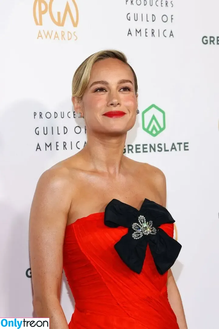 Brie Larson nude photo #0801 (brielarson)