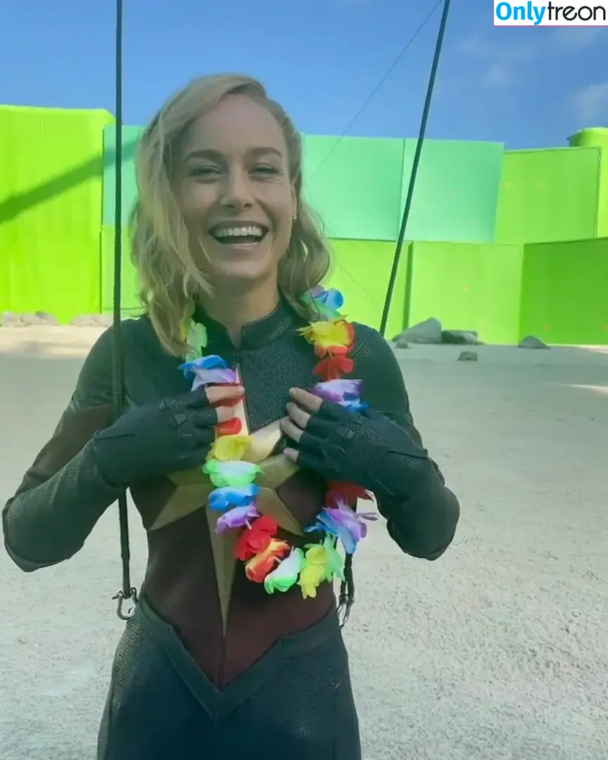 Brie Larson nude photo #0808 (brielarson)
