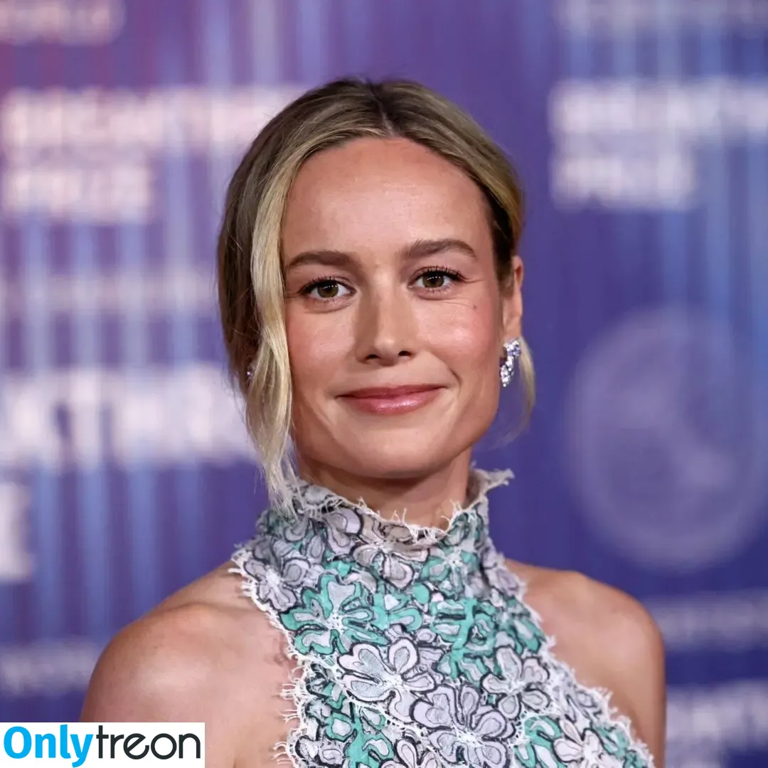 Brie Larson nude photo #0915 (brielarson)