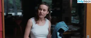 Brie Larson / brielarson nude photo #1111