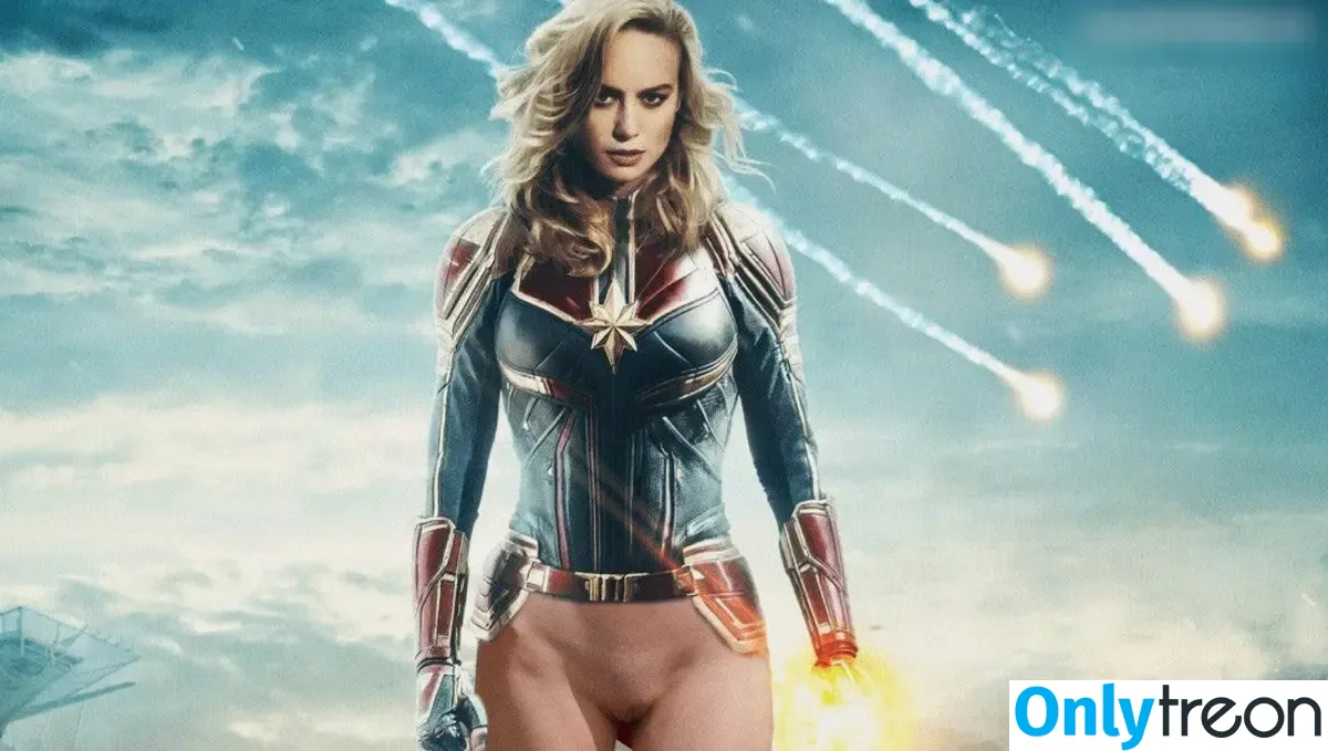 Brie Larson nude photo #1123 (brielarson)