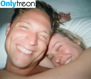 Brie Larson / brielarson nude photo #2115
