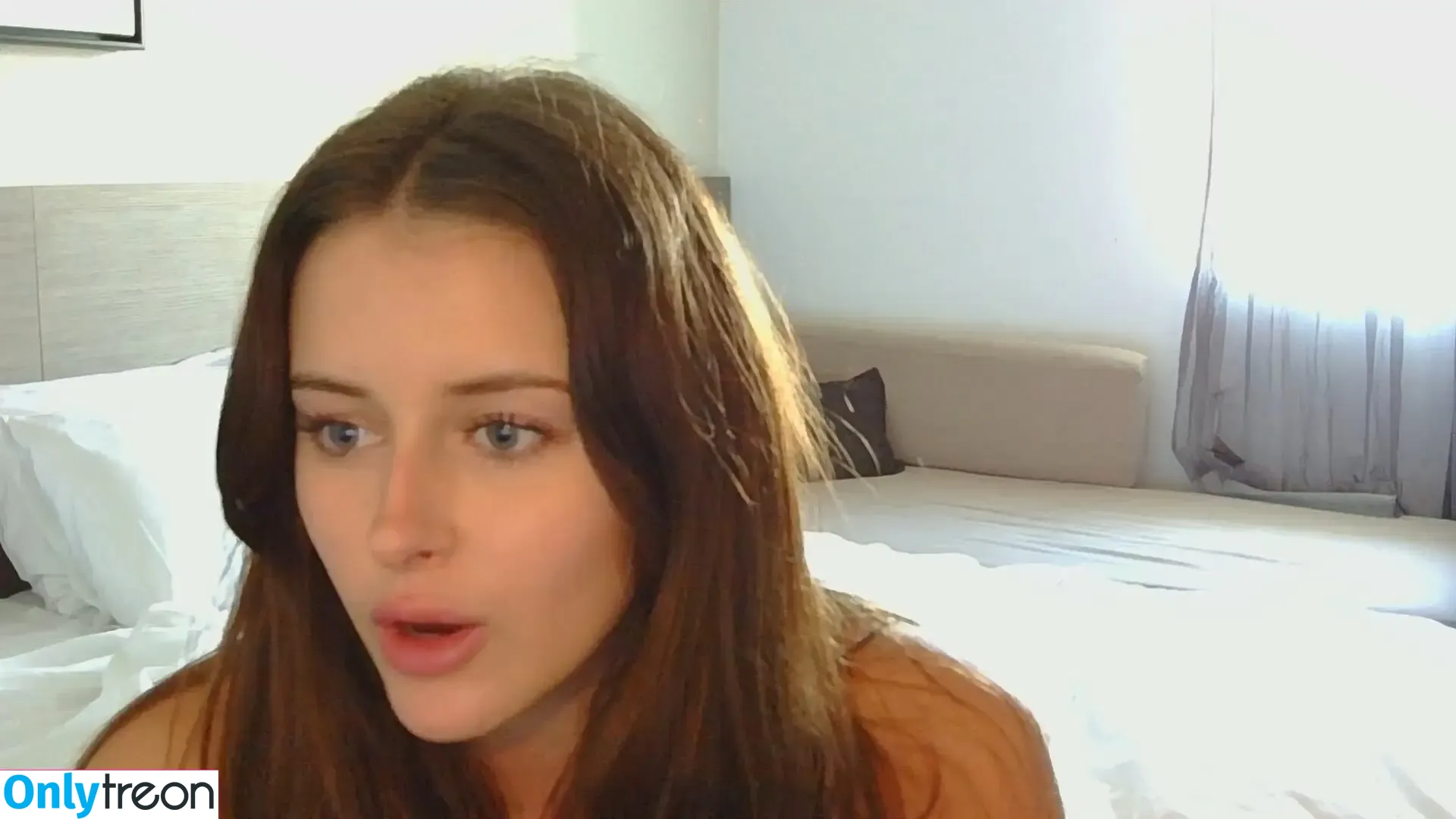 brielloo nude photo #0005 (Bri Carson / briellacalafiore / briellooo)