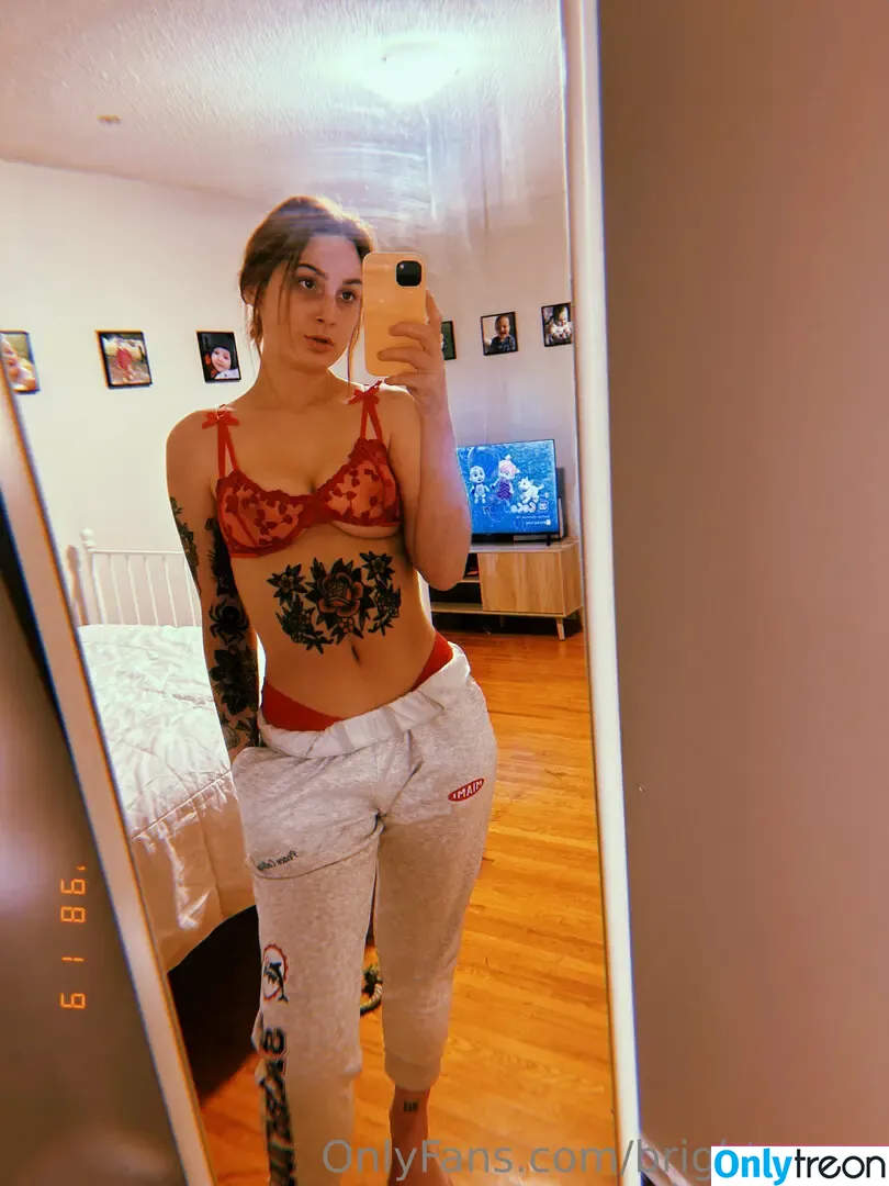 brightxeyes nude photo #0040 (brightxeyes)