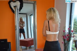  nude photo #8650