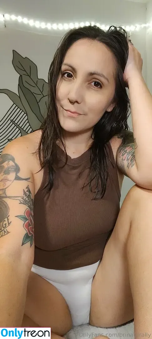 BriNaturally nude photo #0065 (brinaturallyvip)