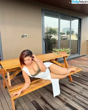 Bristi Samaddar / brishtisamaddar nude photo #0004