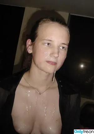 British 00's Porn / iamthirtyaf nude photo #0903