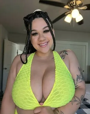 Britt Cuadra / brittcuadra nude photo #0222