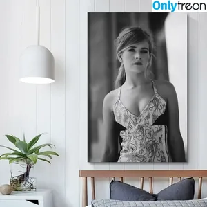 Britt Robertson / brittlrobertson nude photo #0125