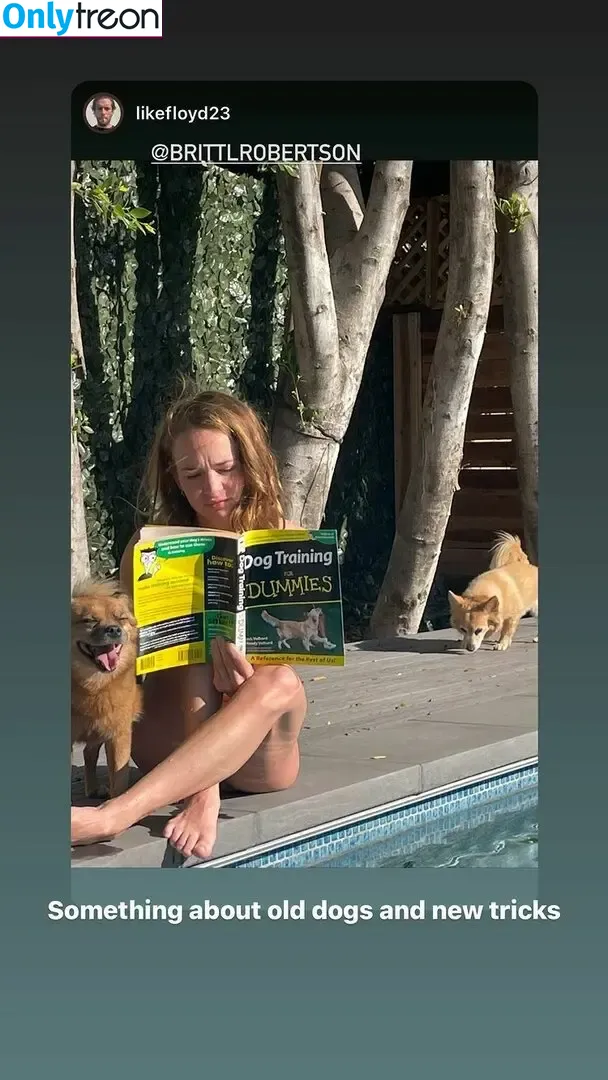 Britt Robertson nude photo #0138 (brittlrobertson)