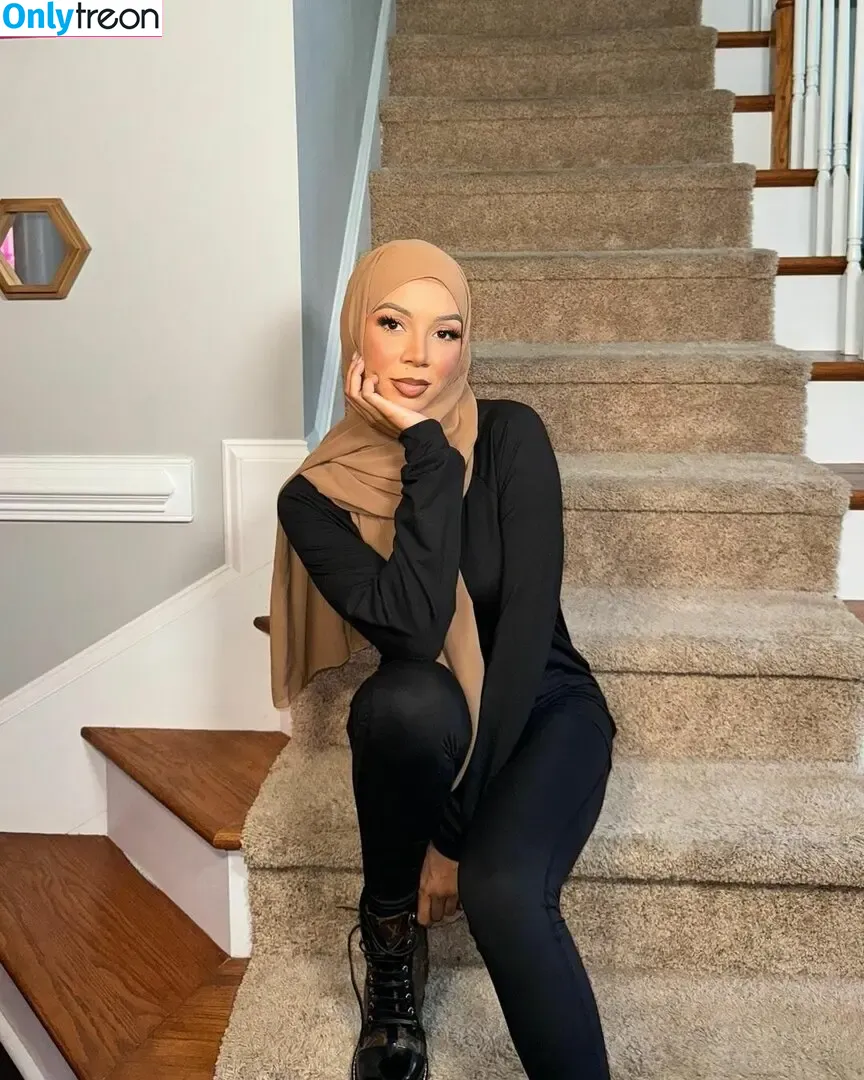 Brittany Renner nude photo #0050 (bundleofbrittany)